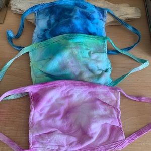 NWT blue/ pink/ green tie dye mask bundle
